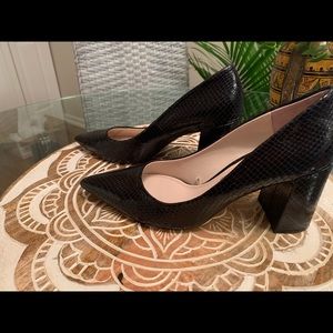 Zara black snakeskin pumps